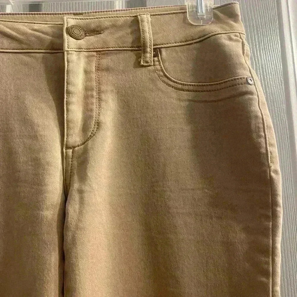 Maurices Women’s small Regular Tan Jeggings Skinny Stretch Jeans EUC - Picture 4 of 9